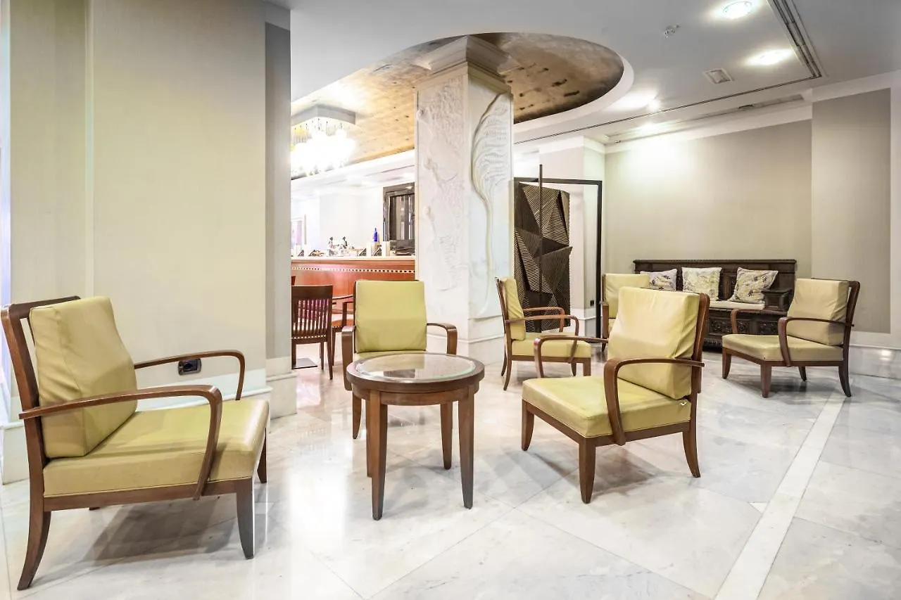 Hotel Delle Nazioni Roma 4*,